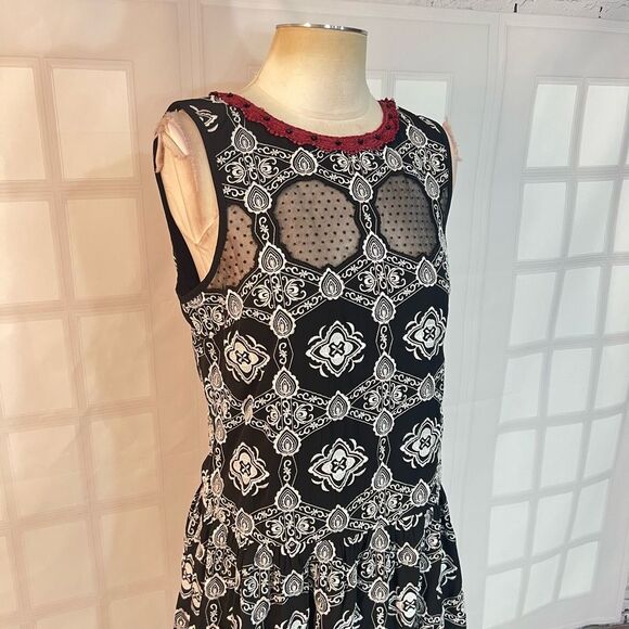 Free People Black White Nights Embroidered Sleeveless Mini Dress Size Small - Picture 4 of 13
